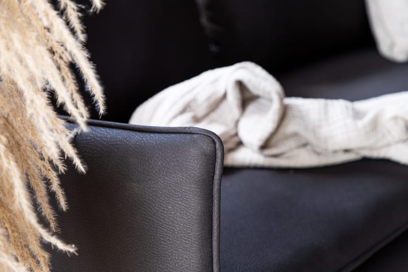 Brunskär Soffa 3-sits Svart - Vind - Möbler - Soffa - 3 sits soffa