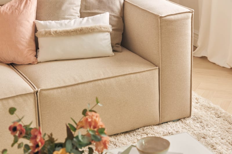 Cubo 3-sits Djup Modulsoffa + Fotpall i Tyg - Beige - Möbler - Soffa - Modulsoffor - Komplett modulsoffa