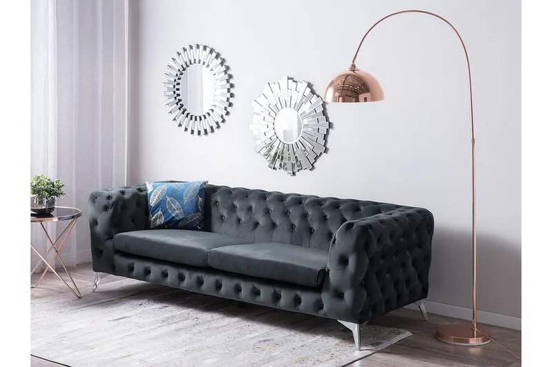 Sotra Djup Chesterfield Sammetssoffa - Grå - Möbler - Soffa - 3 sits soffa