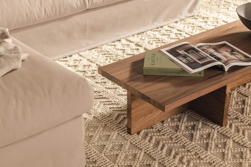 Menard 4-sits Djup Tygsoffa - Beige - Möbler - Soffa - 4 sits soffa