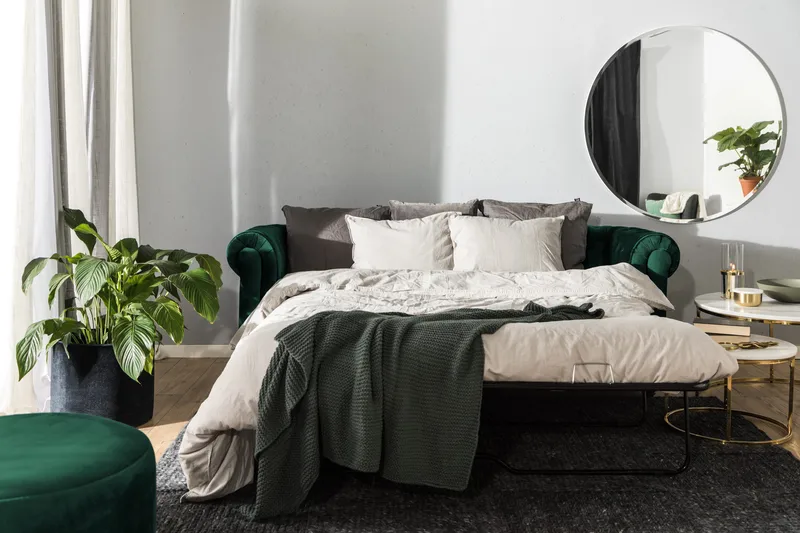 Chesterfield Lyx 3-sits Framåtbäddad bäddsoffa i sammet - Grön - Möbler - Soffa - Bäddsoffa - Bäddsoffa 3 sits