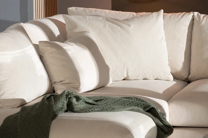 Menard 4-sits Vänstervänd L-formad Djup Schäslongsoffa i Manchester - Beige - Möbler - Soffa - Divansoffor & schäslongsoffa - 4 sits soffa med divan