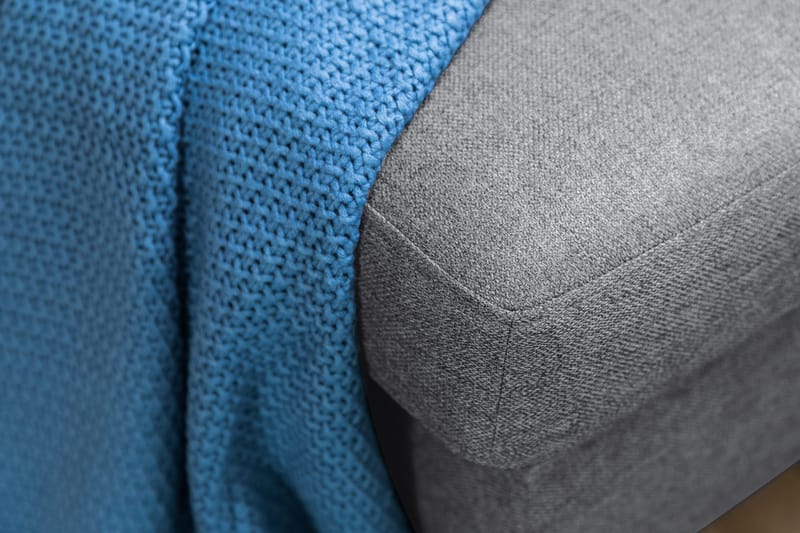 Peppe 4-sits Vänstervänd L-formad Schäslongsoffa i Tyg - Ljusgrå - Möbler - Soffa - Divansoffor & schäslongsoffa - 4 sits soffa med divan