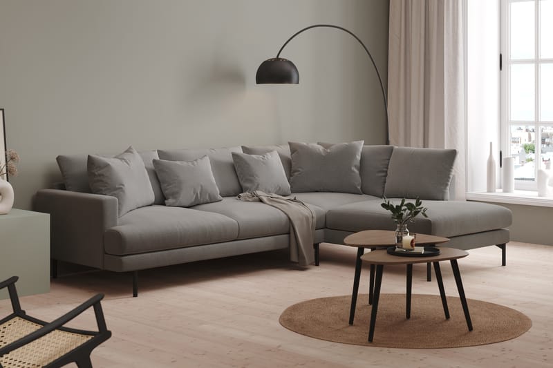 Menard 4-sits Högervänd L-formad Djup Schäslongsoffa i Tyg - Mörkgrå - Möbler - Soffa - Divansoffor & schäslongsoffa