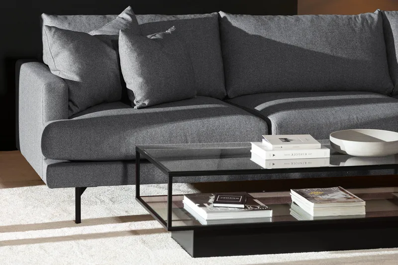 Menard 4-sits Högervänd L-formad Djup Schäslongsoffa i Tyg - Mörkgrå - Möbler - Soffa - Divansoffor & schäslongsoffa