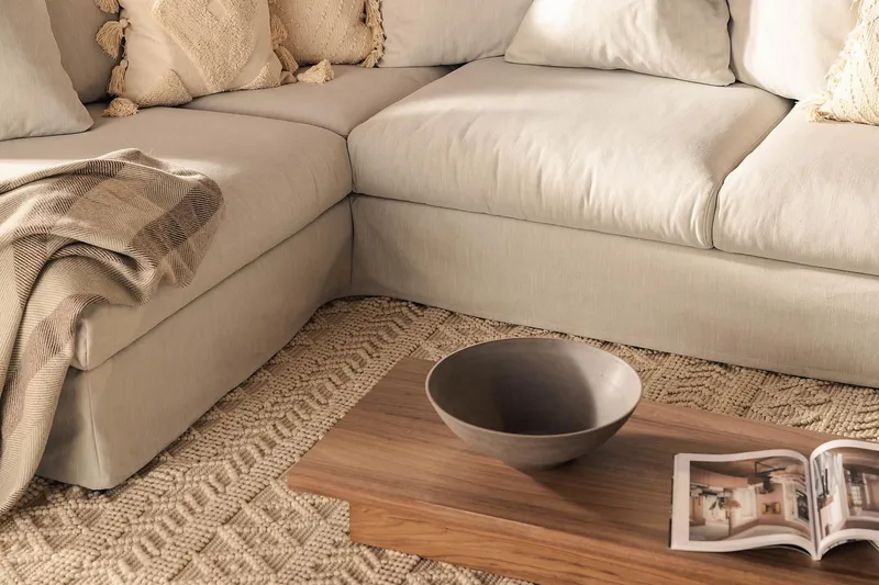 Menard 4-sits Vänstervänd L-formad Schäslongsoffa i Tyg - Ljusgrå - Möbler - Soffa - Divansoffor & schäslongsoffa