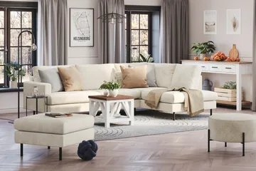 Menard Compact 4-sits Högervänd L-formad Schäslongsoffa i Sammet - Krämvit - Möbler - Soffa - Divansoffor & schäslongsoffa