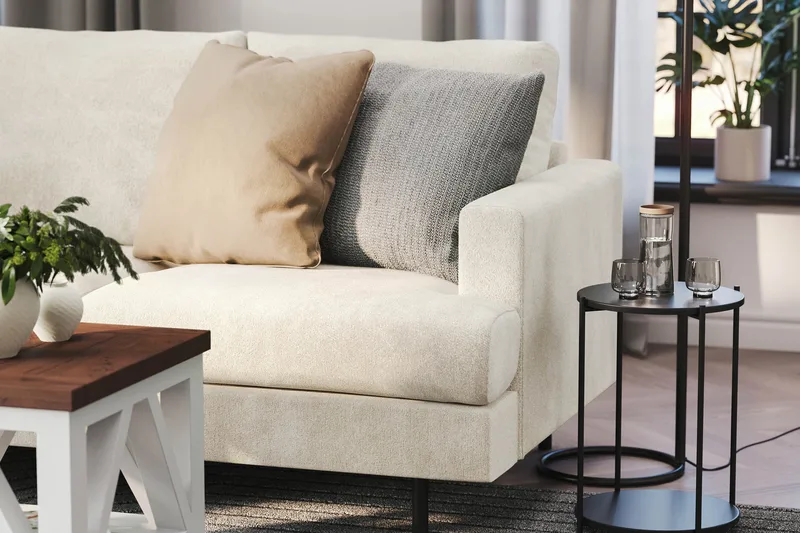 Menard Compact 4-sits Vänstervänd L-formad Schäslongsoffa i Sammet - Krämvit - Möbler - Soffa - Divansoffor & schäslongsoffa