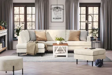 Menard Compact 4-sits Vänstervänd L-formad Schäslongsoffa i Sammet - Krämvit - Möbler - Soffa - Divansoffor & schäslongsoffa