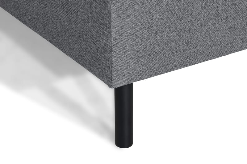 Peppe 4-sits Högervänd L-formad Schäslongsoffa i Tyg - Ljusgrå - Möbler - Soffa - Divansoffor & schäslongsoffa