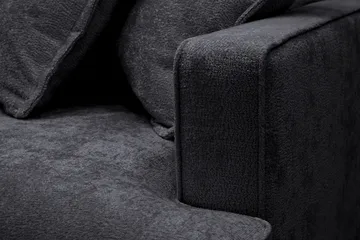 Rossita Lyx 4-sits Vänstervänd L-formad Extra Djup Schäslongsoffa i Chenille - Trenza 01, Svart Chenille - Möbler - Soffa - Divansoffor & schäslongsoffa