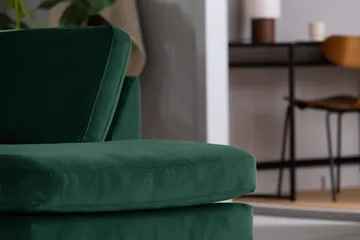 Teodin 2,5-sits Sammetssoffa med Schäslong Höger - Grön - Möbler - Soffa - Divansoffor & schäslongsoffa