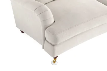 Howard Lyx 4-sits Svängd Sammetssoffa - Krämvit - Möbler - Soffa - Howardsoffor
