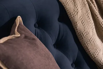 Howard Riviera 2-sits Sammetssoffa - Blå - Möbler - Soffa - Howardsoffor