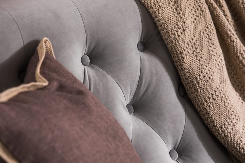 Howard Riviera 2-sits Sammetssoffa - Ljusgrå - Möbler - Soffa - Howardsoffor