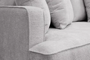 Rossita 4-sits Högervänd L-formad Djup Schäslongsoffa i Chenille - Trenza 03, Grå Chenille - Möbler - Soffa - Divansoffor & schäslongsoffa