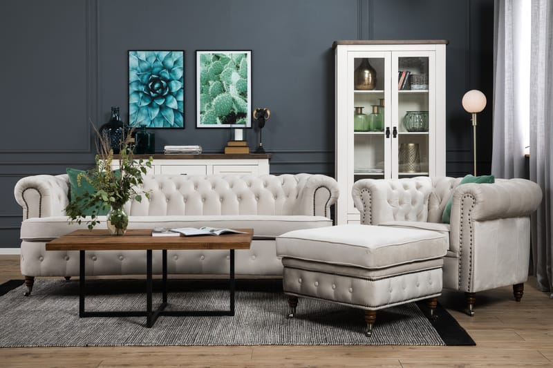 Chesterfield Deluxe Sammetssoffa 3-sits Svängd - Beige - Möbler - Soffa - Sammetssoffa