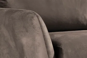 Trend 3-sits Rektangulär Sammetssoffa med Svängda Armstöd - Taupe - Möbler - Soffa - Sammetssoffa