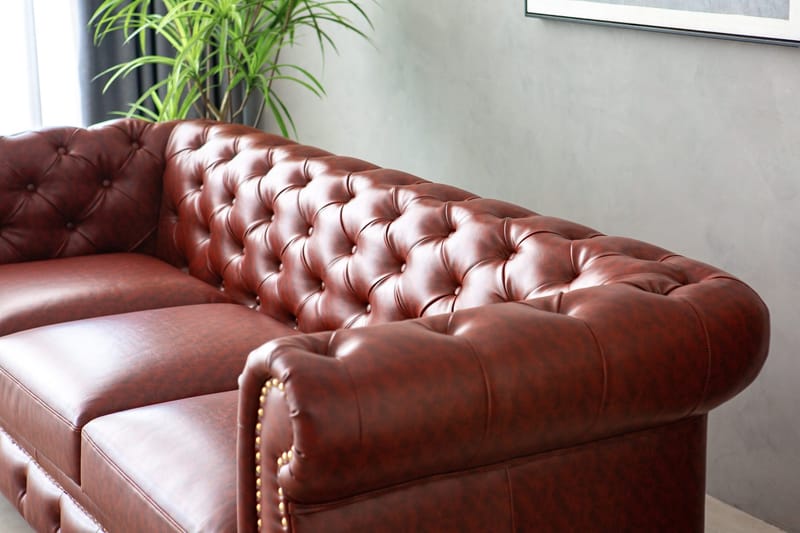 Soffa chesterfield 3-sits i brun PU - Charles - Brun/svart - Möbler - Soffa - Chesterfield soffa