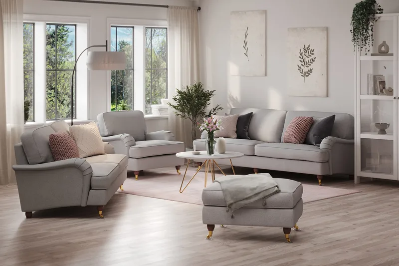 Howard Lyx Soffgrupp 4-sits + 3-sits Soffa + Fåtölj + Fotpall i Tyg - Ljusgrå - Möbler - Soffa - Soffgrupp - Howard soffgrupp