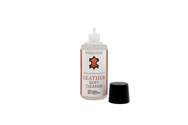 Soft cleaner 250 ml - Leather Master - Möbler - Soffa - Sofftillbehör - Rengöring soffa - Möbelvård till läder