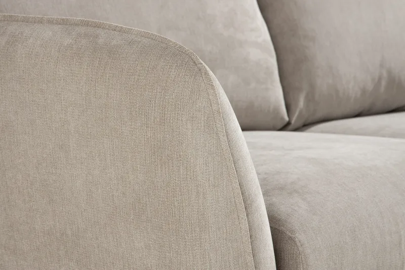 Trend Lyx 2-sits Soffa med Utsvängda Armstöd i Tyg med Träben - Beige - Möbler - Soffa - 2 sits soffa