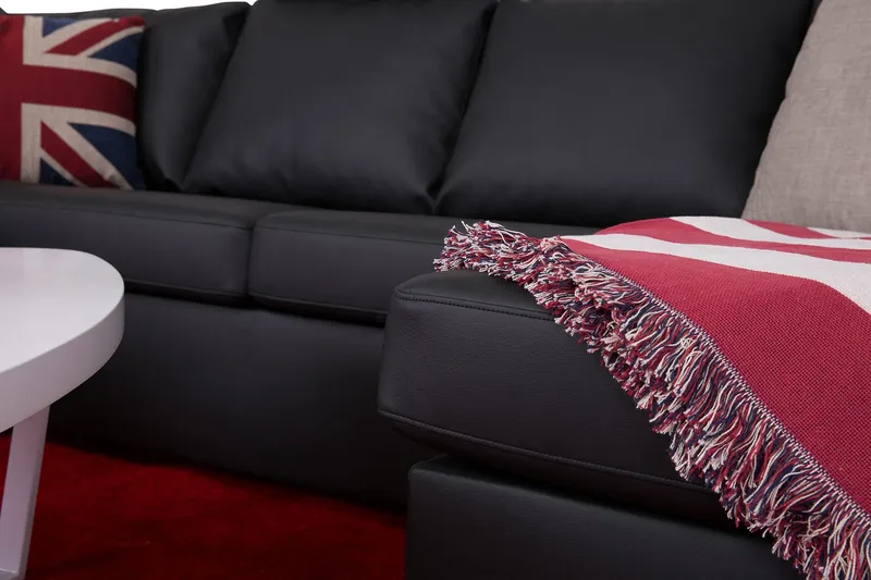 Crazy 4-sits Vänstervänd U-formad Large Soffa med Divan och Schäslong i Konstläder - Svart - Möbler - Soffa - U-soffa