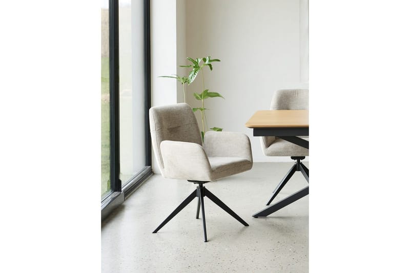 Annabela Karmstol - Beige - Möbler - Stolar & fåtöljer - Matstol & köksstol