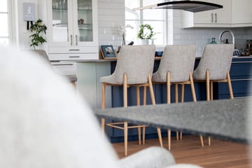 Plaza Barstol 103 cm - Ljusgrå - Möbler - Stolar & fåtöljer - Barstol & barpall