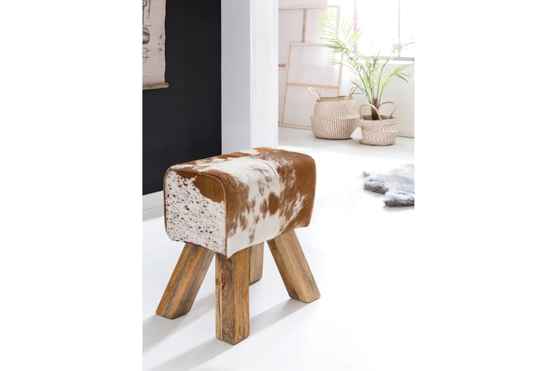 Brickworth Sittpall - Möbler - Stolar & fåtöljer - Pall & puff