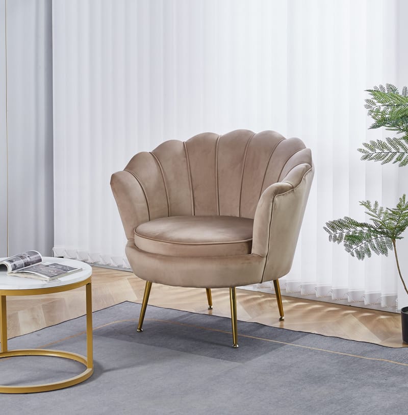Fåtölj i mörk beige sammet/mässing - Kingsley - Möbler - Stolar & fåtöljer - Fåtölj