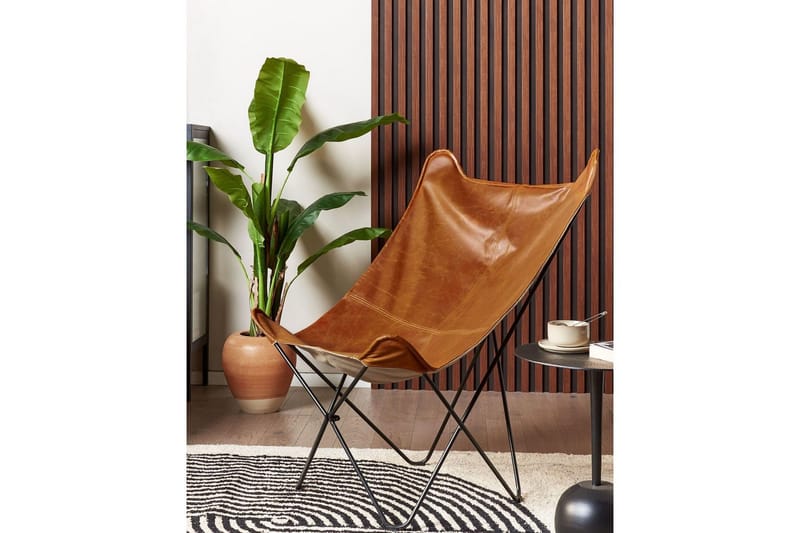 Fåtölj Nybro - Brun, Svart/Konstläder - Möbler - Stolar & fåtöljer - Fåtölj