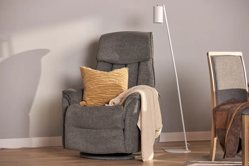 Umeå Fåtölj Snurr & Gung - Tyg Grå - Möbler - Stolar & fåtöljer - Fåtölj - Biofåtölj & reclinerfåtölj