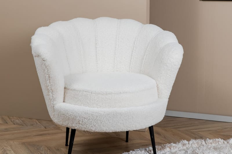 Calais Single chair - Vit - Möbler - Stolar & fåtöljer - Fåtölj