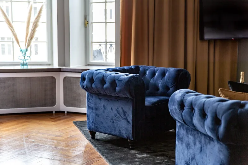 Chesterfield Lyx Stor skön djup sammetsfåtölj - Fåtölj till vardagsrum - Blå Sammet - Möbler - Stolar & fåtöljer - Fåtölj - Chesterfield fåtölj
