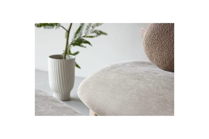 Fåtölj Rile - Möbler - Stolar & fåtöljer - Fåtölj