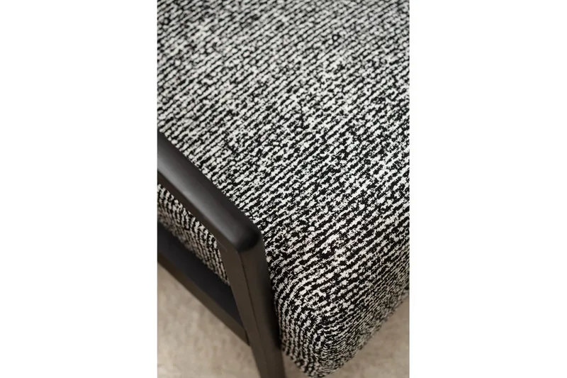 Illen Öronlappsfåtölj - Svart/Vit - Möbler - Stolar & fåtöljer - Fåtölj - Öronlappsfåtölj