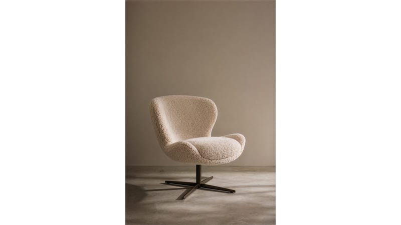 Kevlor Snurrfåtölj - Beige - Möbler - Stolar & fåtöljer - Fåtölj - Fåtölj med fotpall