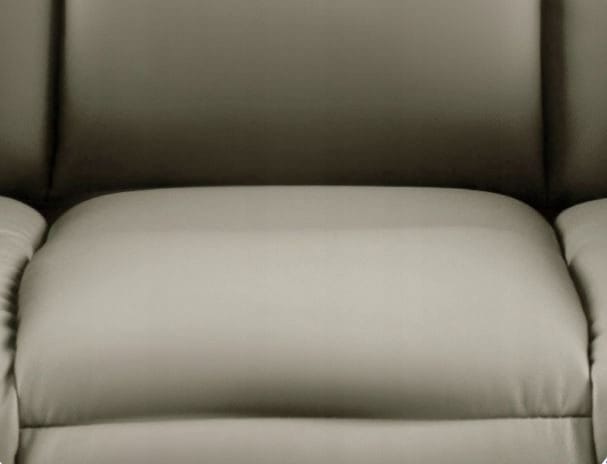 Massagefåtölj i beige PVC med fjärrkontroll - Cappuccino - Möbler - Stolar & fåtöljer - Fåtölj - Massagestol & massagefåtölj