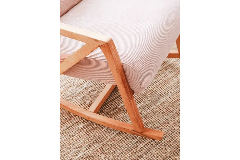 Muskuran Fåtölj - Rosa - Möbler - Stolar & fåtöljer - Gungstol