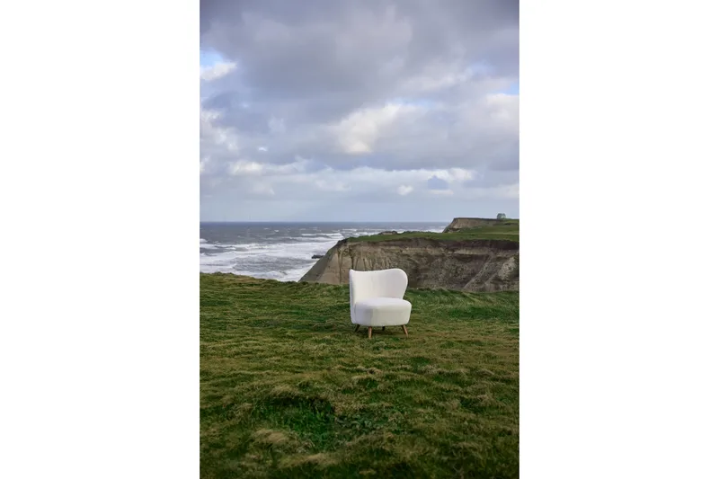 Sanu Loungefåtölj - Beige - Möbler - Stolar & fåtöljer - Fåtölj - Fåtölj utan armstöd