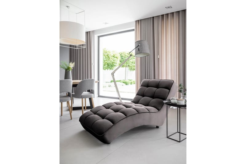 Mariya Schäslongfåtölj - Brun - Möbler - Stolar & fåtöljer - Fåtölj - Schäslongfåtölj & divanfåtölj