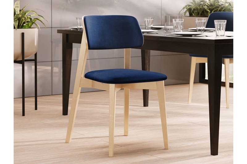 Ferrara Matstol i Sammet med Trästativ - Blå|Beige - Möbler - Stolar & fåtöljer - Matstol & köksstol