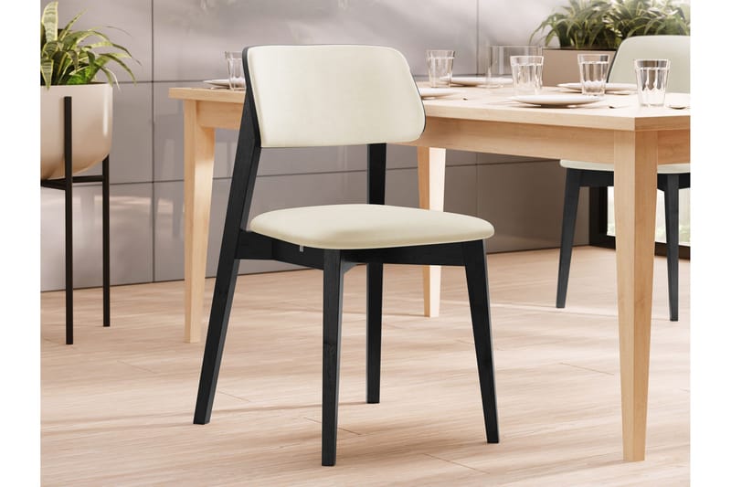 Ferrara Matstol i Trä med Sammetsklädsel - Beige - Möbler - Stolar & fåtöljer - Matstol & köksstol