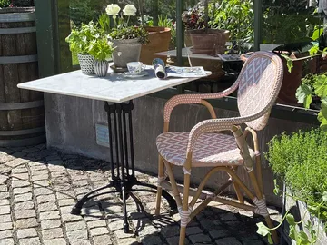 Hillerstorp Holmenäs Cafestol 2-pack - Rosa - Möbler - Stolar & fåtöljer - Karmstol