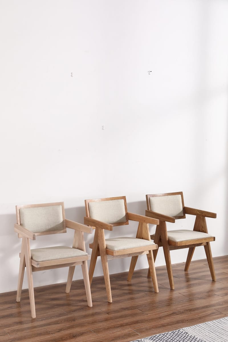 Karmstol Sara Ek/Whitewash med Linnetyg - Beige - Möbler - Stolar & fåtöljer - Matstol & köksstol
