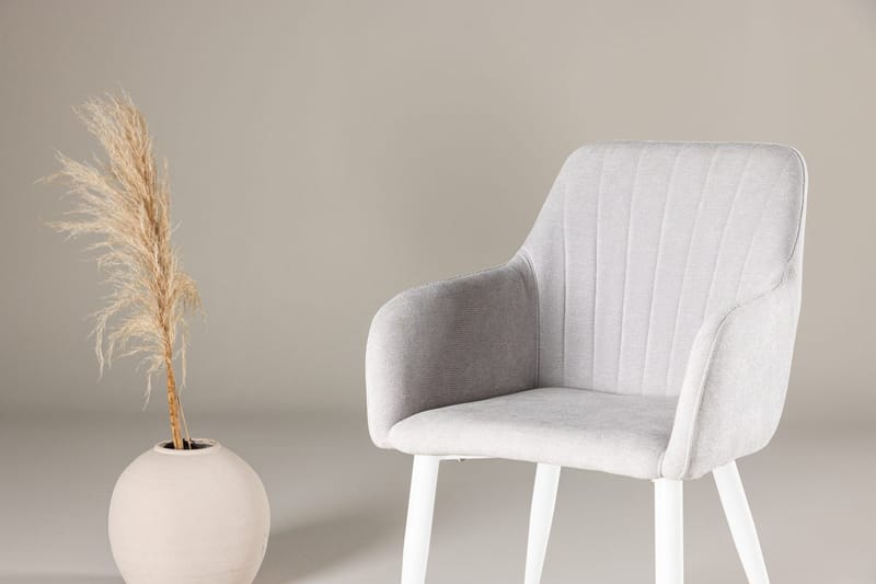 Comfort Karmstol - Ljusgrå - Möbler - Stolar & fåtöljer - Karmstol