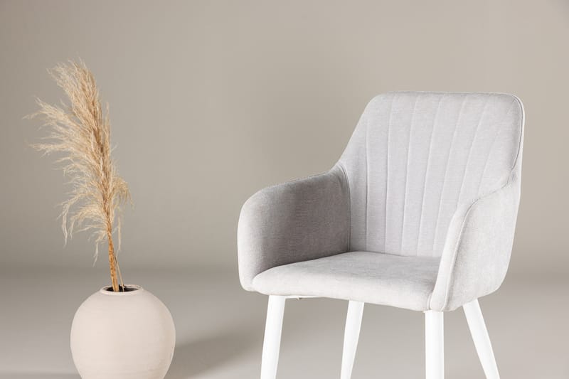 Comfort Karmstol - Ljusgrå - Möbler - Stolar & fåtöljer - Karmstol