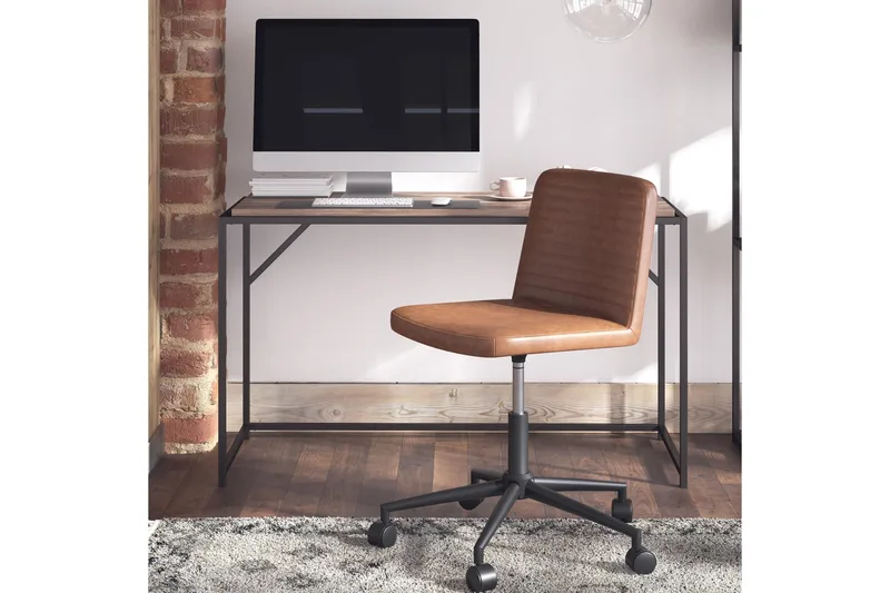 Corey Kontorsstol Höj och sänkbar Brun - Queer Eye - Möbler - Stolar & fåtöljer - Kontorsstol & skrivbordsstol