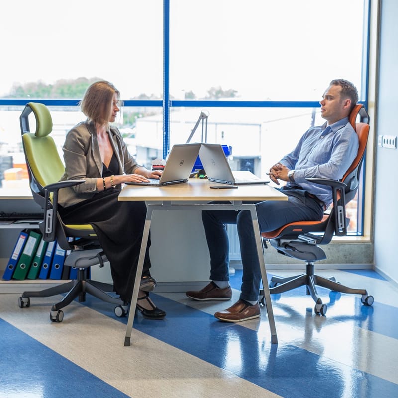 Kontorsstol Wau - olivgrön - Möbler - Stolar & fåtöljer - Kontorsstol & skrivbordsstol